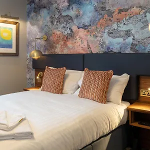 4* Hotell Keavan's Port Hotel,